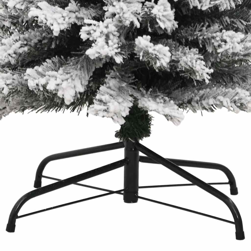 Kunstkerstboom met sneeuw smal 240 cm PVC groen